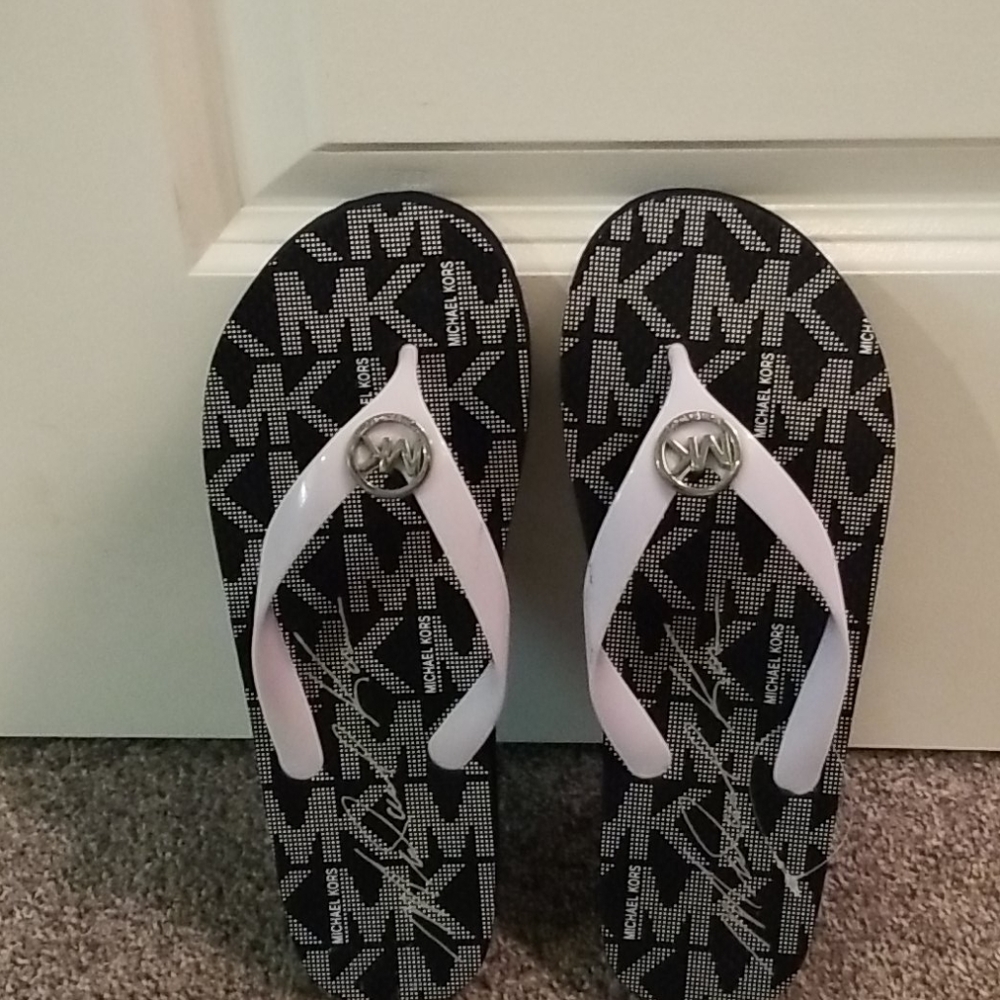 Michael Kors flip flops